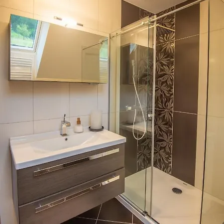 Vineyard Jelenov Hrib Nyaraló